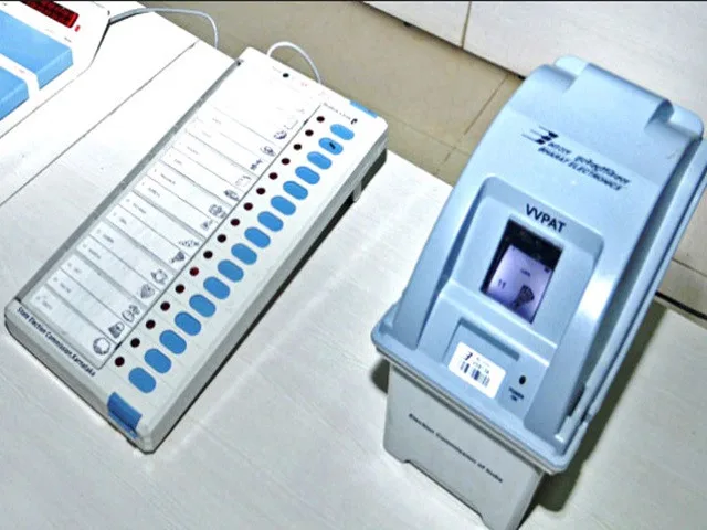 Technical Glitches Reported as EVM Malfunctions Delay Voting in Parts of Bihar
