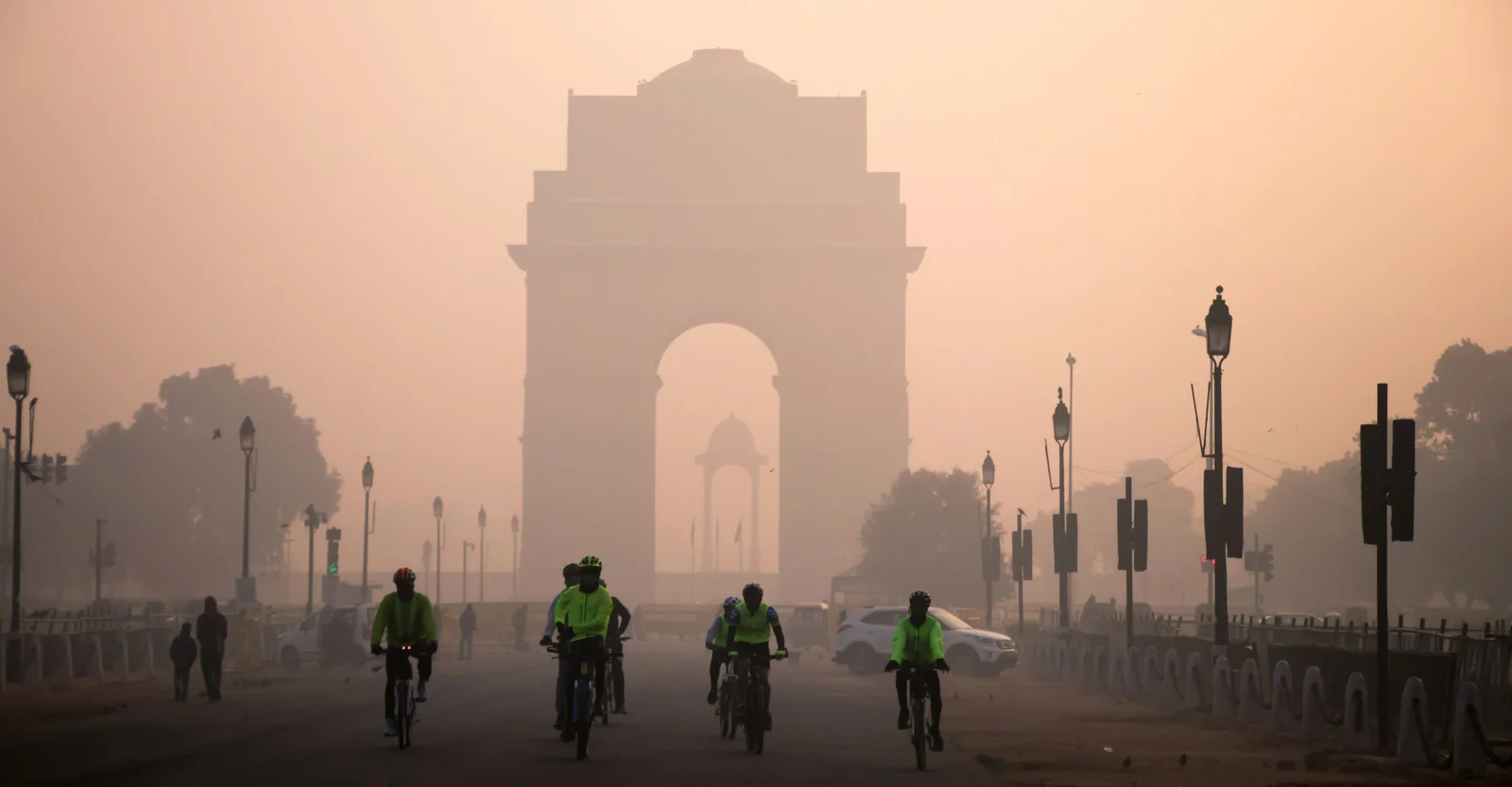 India Faces Widespread Poor Air Quality, Health Alerts Issued