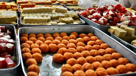 Children Fall Sick After Eating Sweets in Aurangabad — Mystery Illness Triggers Investigation
