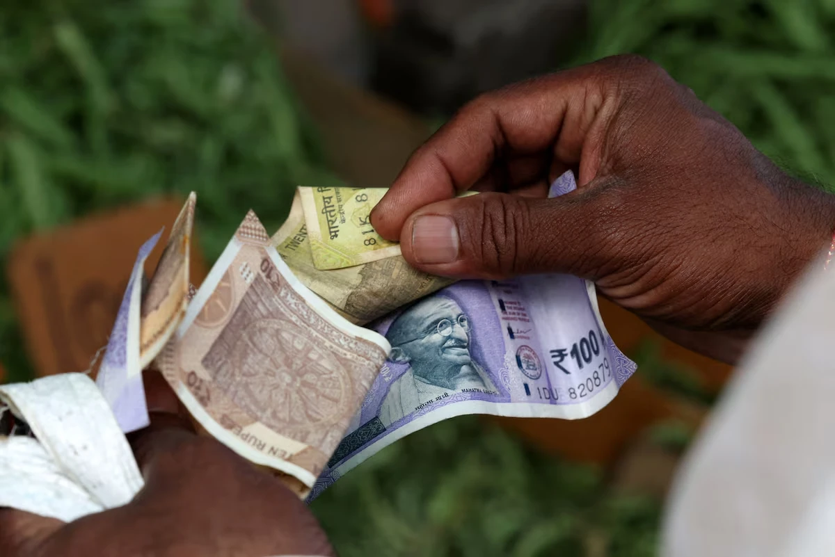 Indian Rupee Hits Record Low Versus US Dollar, RBI Likely Intervenes