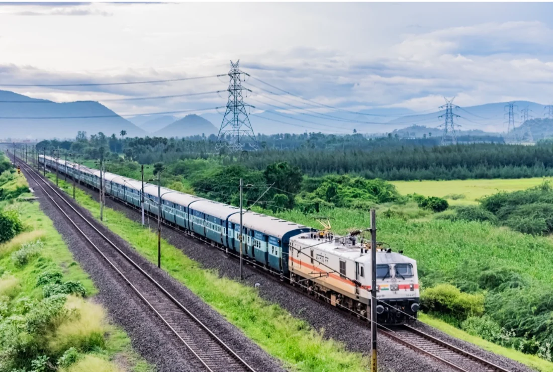 रेलवे कर्मचारी का नया कारनामा