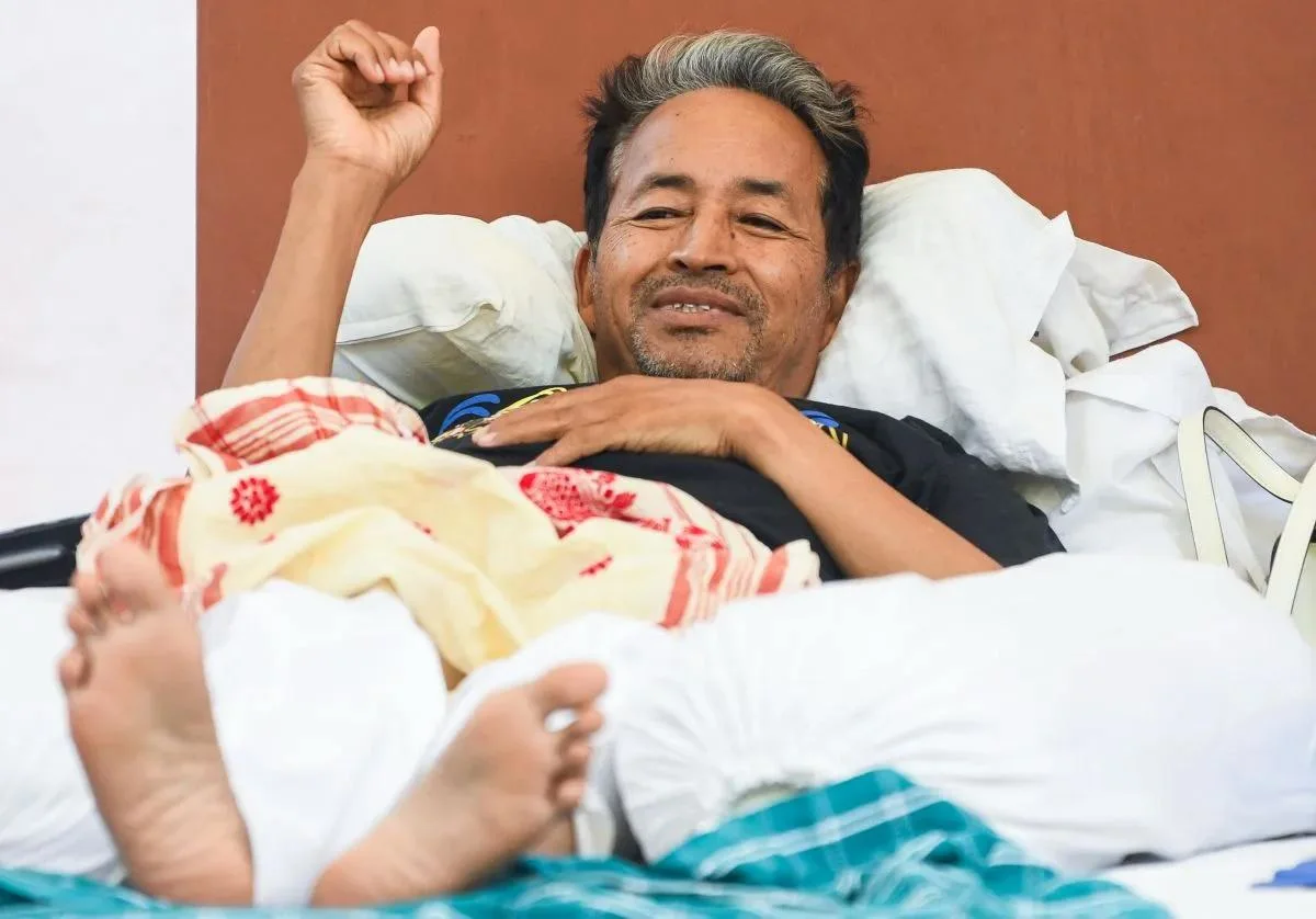 सोनम वांगचुक की भूख हड़ताल 27वें दिन खत्म: नड्डा ने जूस पिलाया; वांगचुक बोले- तीन मांगों पर लिखित आश्वासन मिला, इनमें प्रधान का इस्तीफा शामिल नहीं